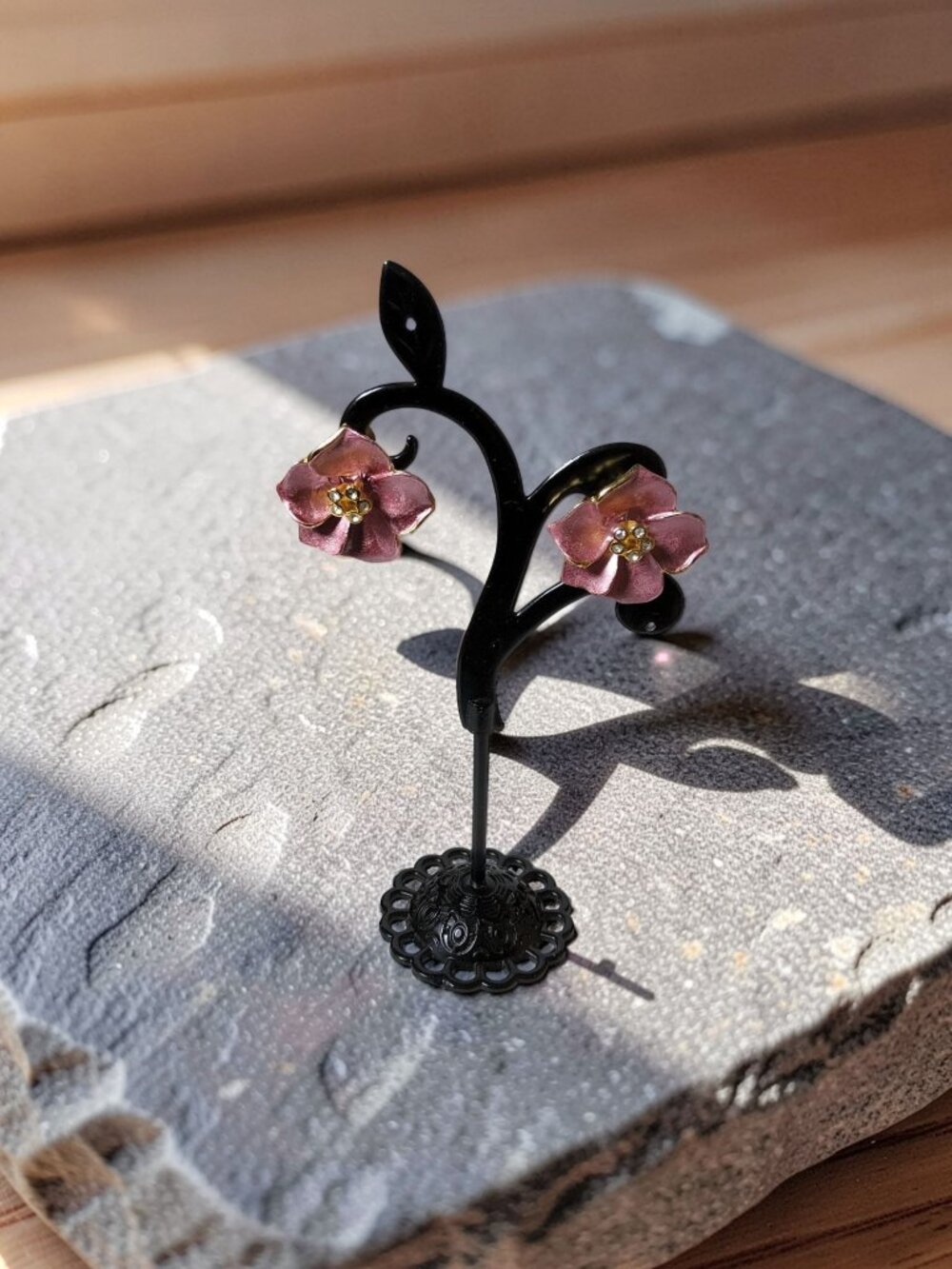vintage gold tone and pink enamal hand painted in tiawan floral post earrings